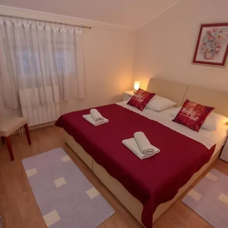 アパート Penelope ザダル