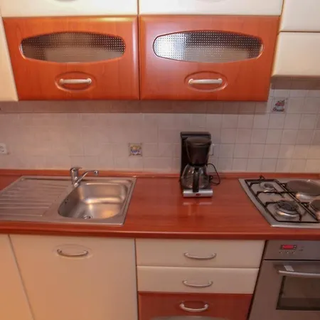 アパート Penelope