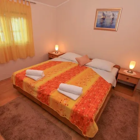 アパート Penelope