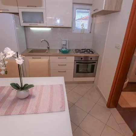 شقة Penelope زادار