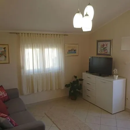 شقة Penelope زادار